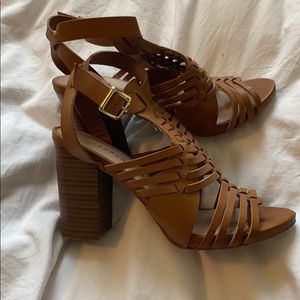 Madden Girl Remmie Remiie block heel- 7